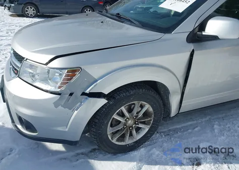 2014 Dodge Journey Sxt z USA, uszkodzony, nr VIN 3C4PDDBG0ET108648